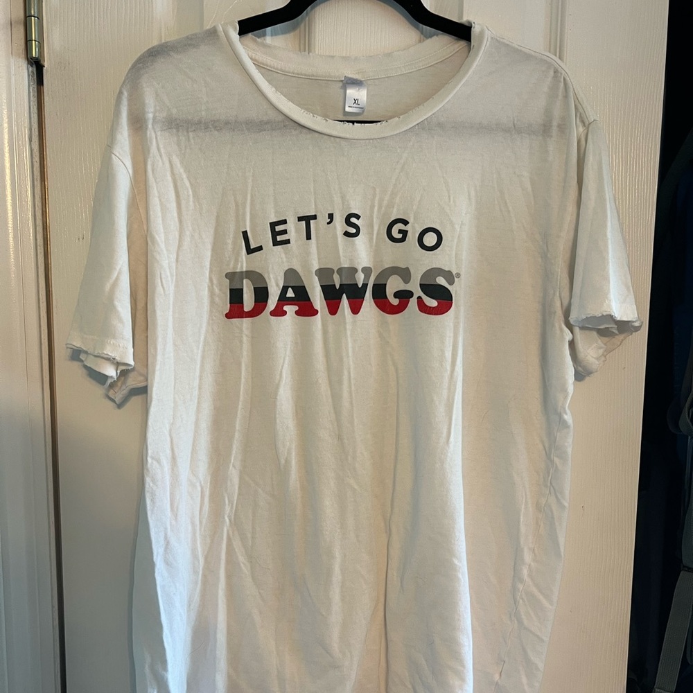 Distressed Oversized UGA Graphic Tshirt